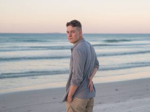 La scoliose et son impact sur la taille : solutions et traitements