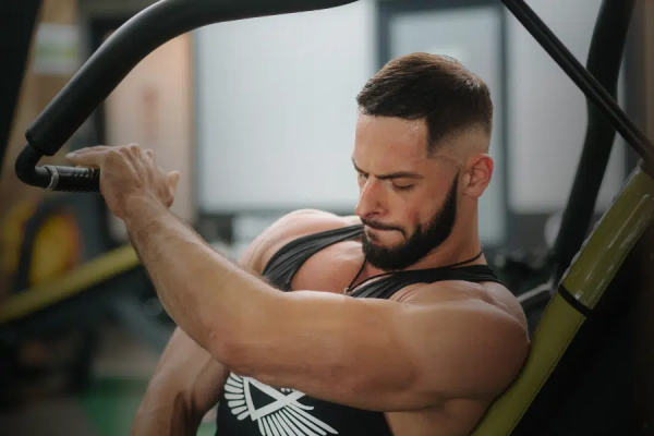 L’impact du renforcement musculaire sur la posture et la croissance